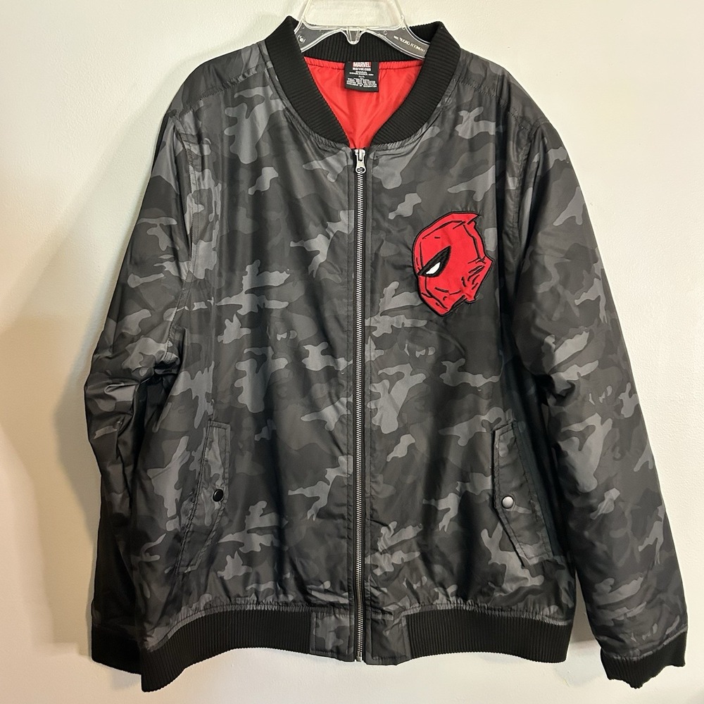 Marvel Deadpool Camouflage Bomber Puffer Jacket Gray Red Full Zip Mens XL NWT